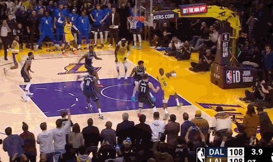 1674981273174089775.gif 0 (1).gif